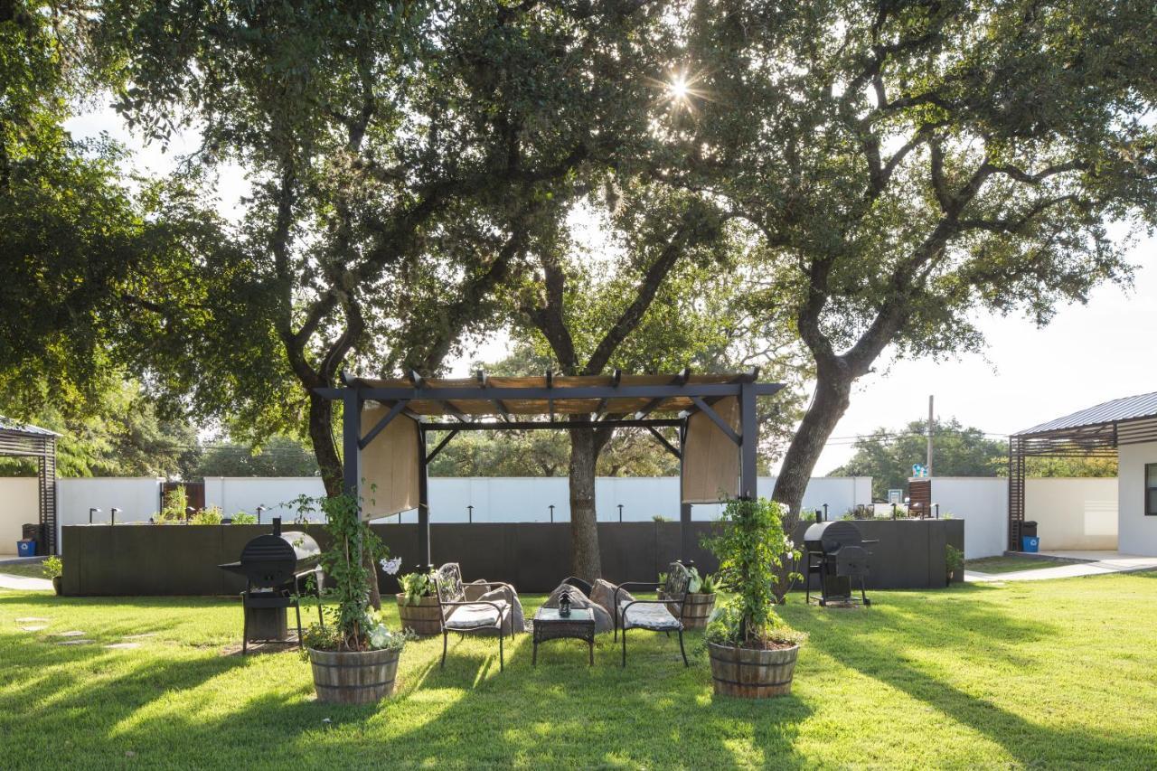 Hotel Flora And Fauna Wimberley Dış mekan fotoğraf